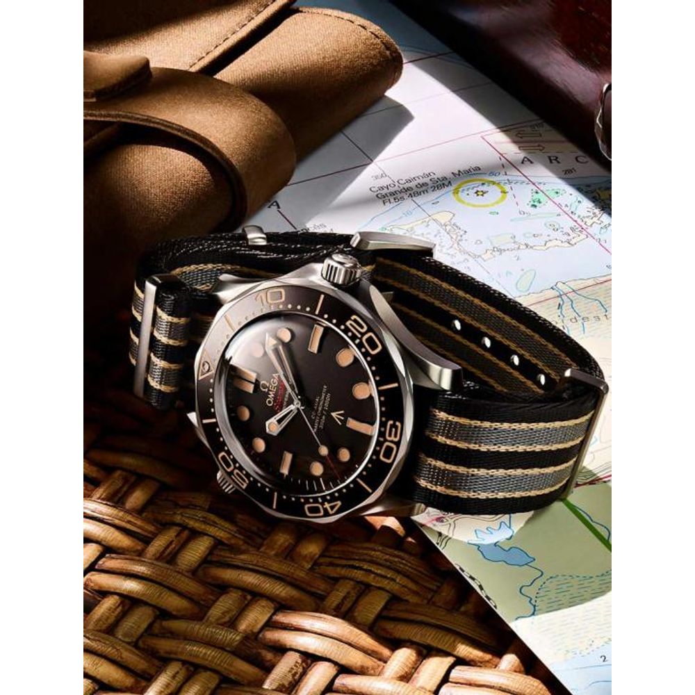 Omegha Seamaster Diver 300 Automatic
