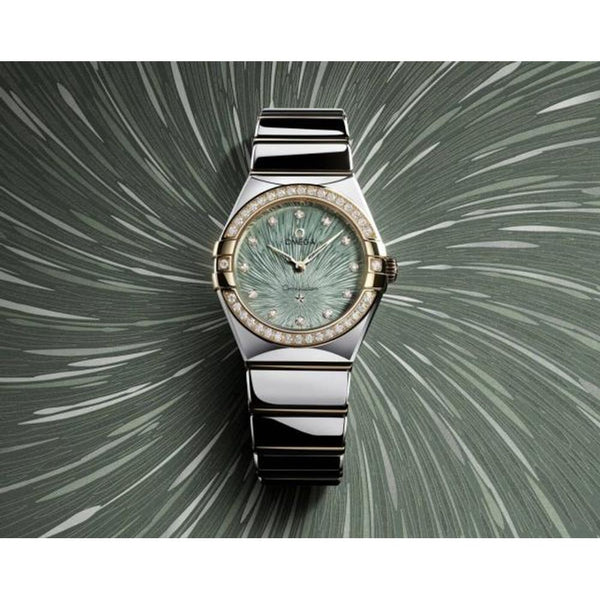 Omeg_ga Constellation Quartz luxury watch.