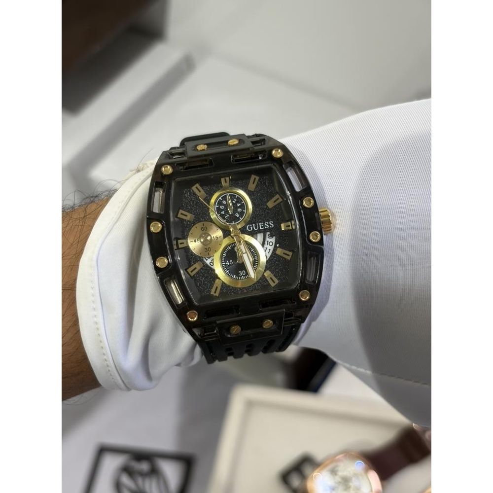 Guess Phoenix gw0499g6 Black-Gold 552