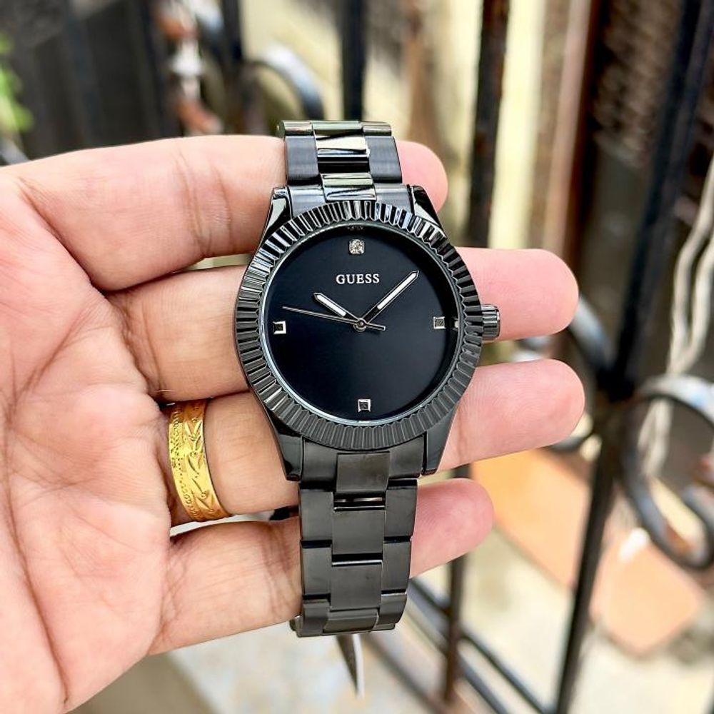 Guess Connoisseur All Black
