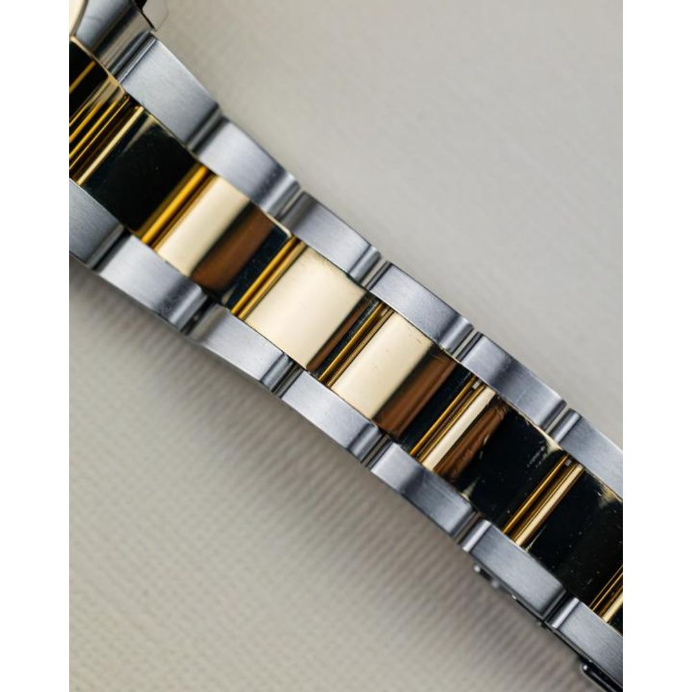 Rolee_x Oyster Perpetual Daytona Chosmograph 2Ton-Gold-White
