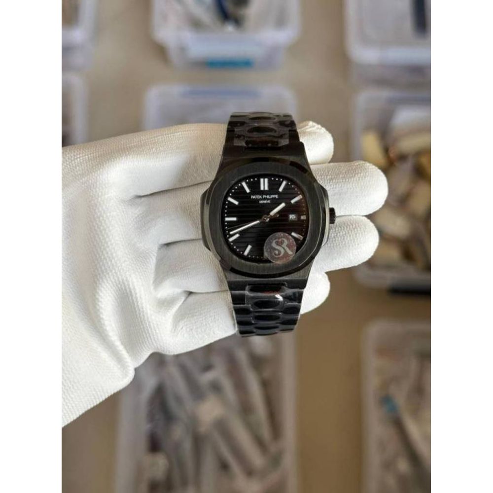 Patek Philipp Nautilus Quartz stainless steel
