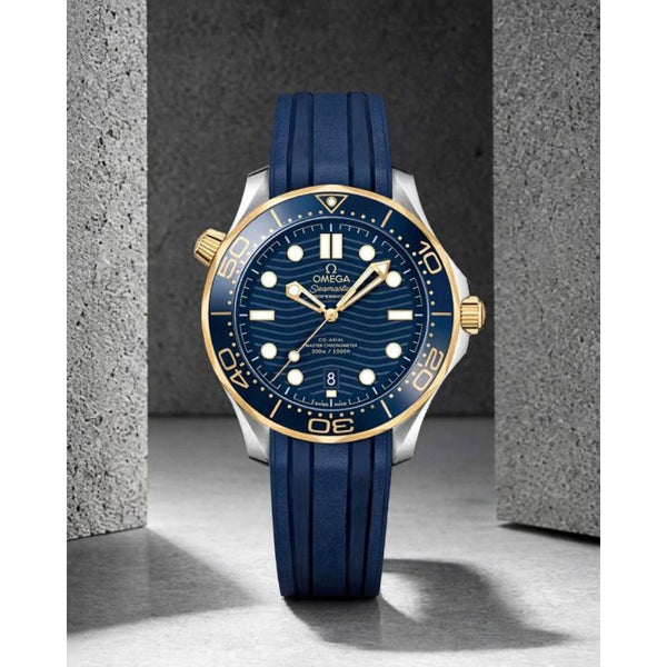 Omegg_a Seamaster Diver 300M Automatic Blue-Gold-Blue