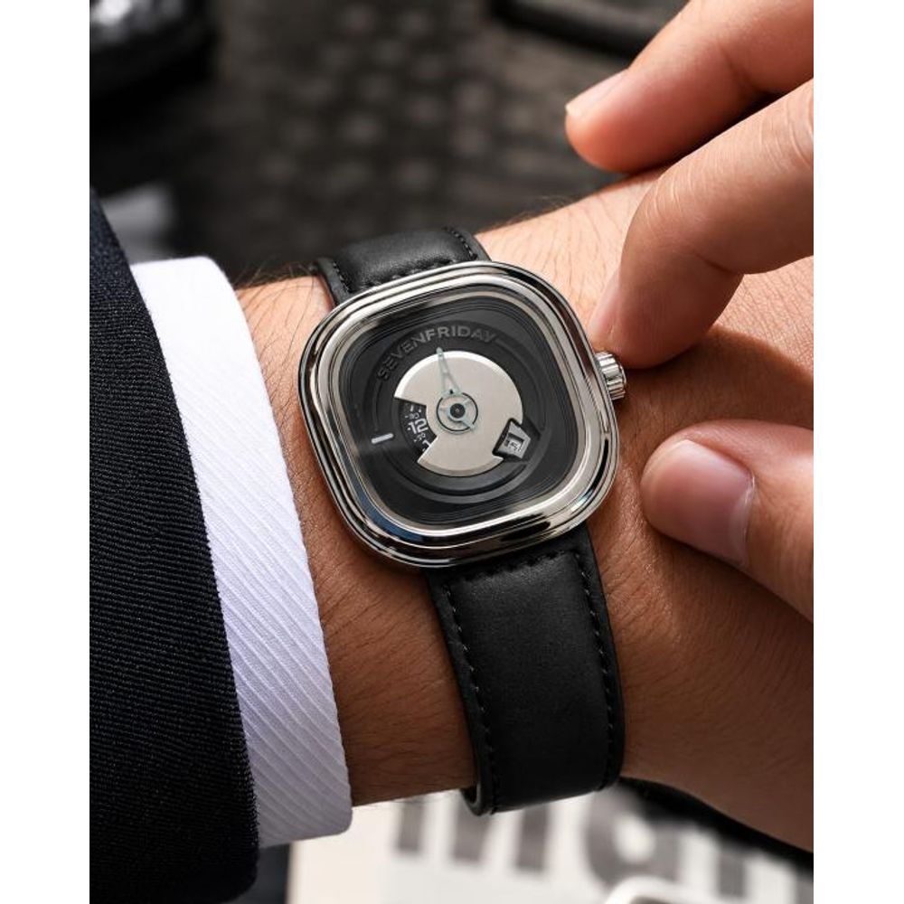 Seven Friday PE201 Black Silver