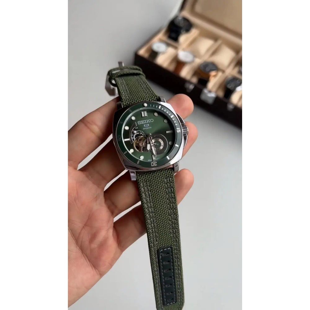 Seiko 5 sports Green