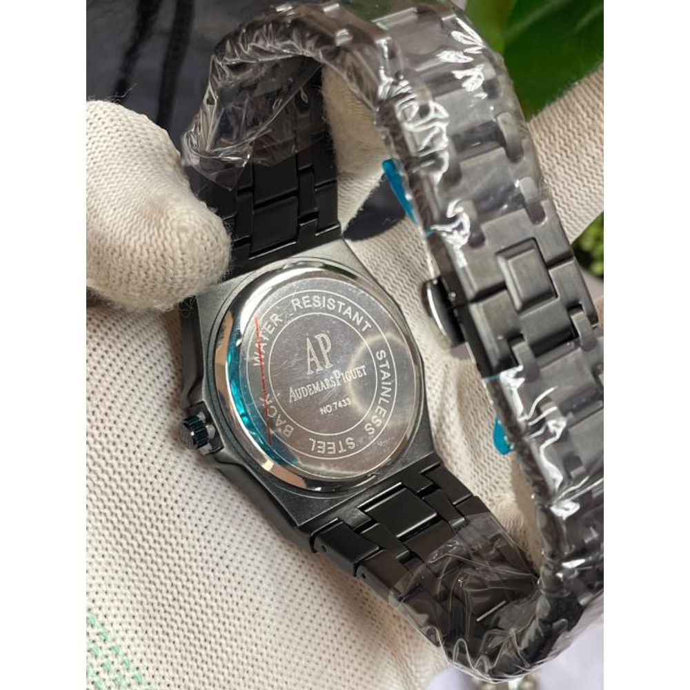 AUDEMAR PIGUET_QUARTZ_BLACK_277