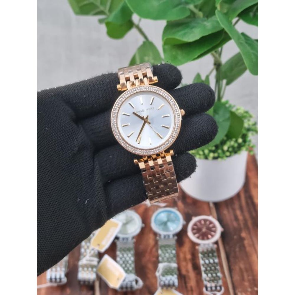 Micheal Kors Darci Gold White AT434