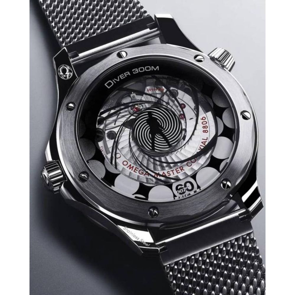 Omegg_a Seamaster Diver 300 Automatic silver blue