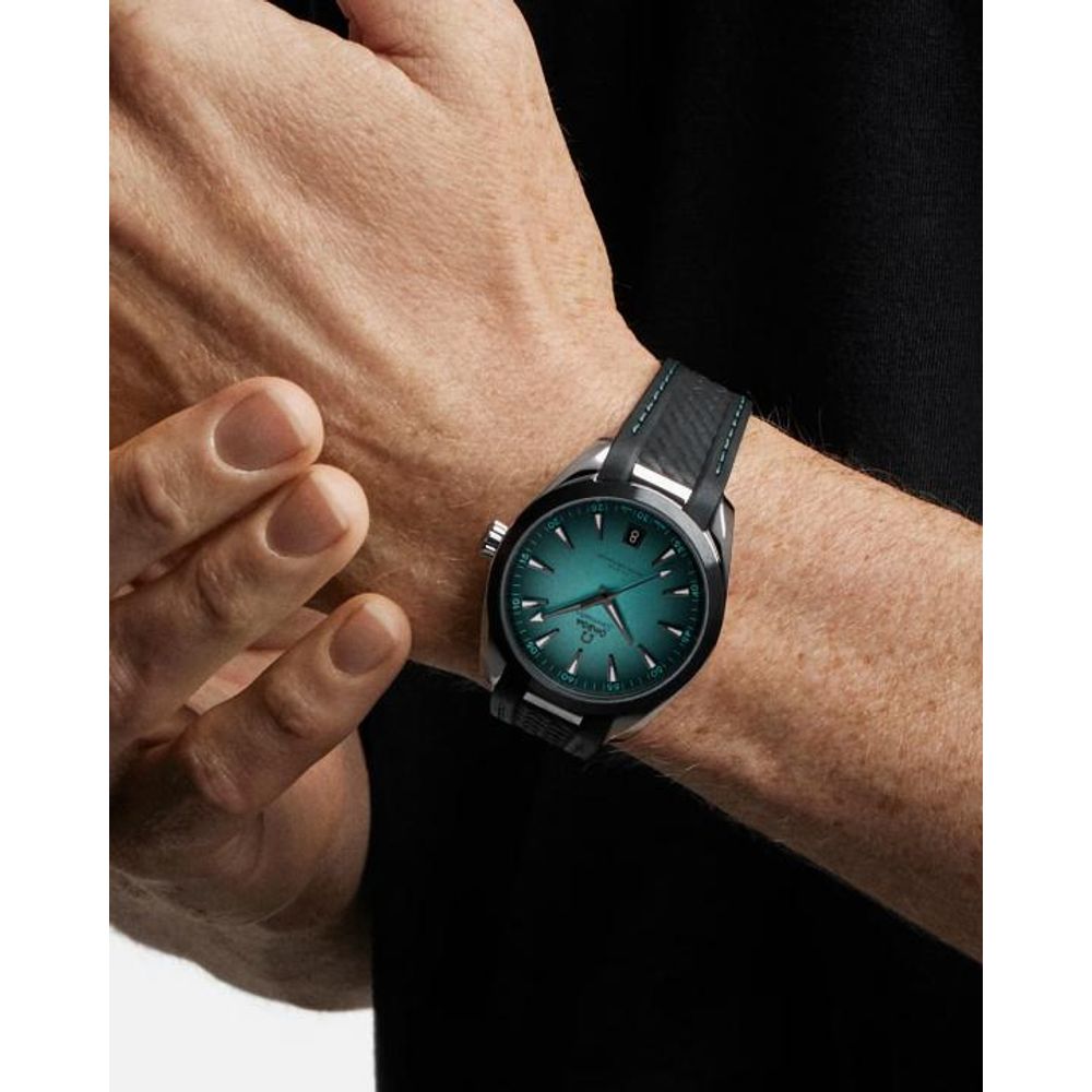 Omegg_a Seamaster Aqua Terra