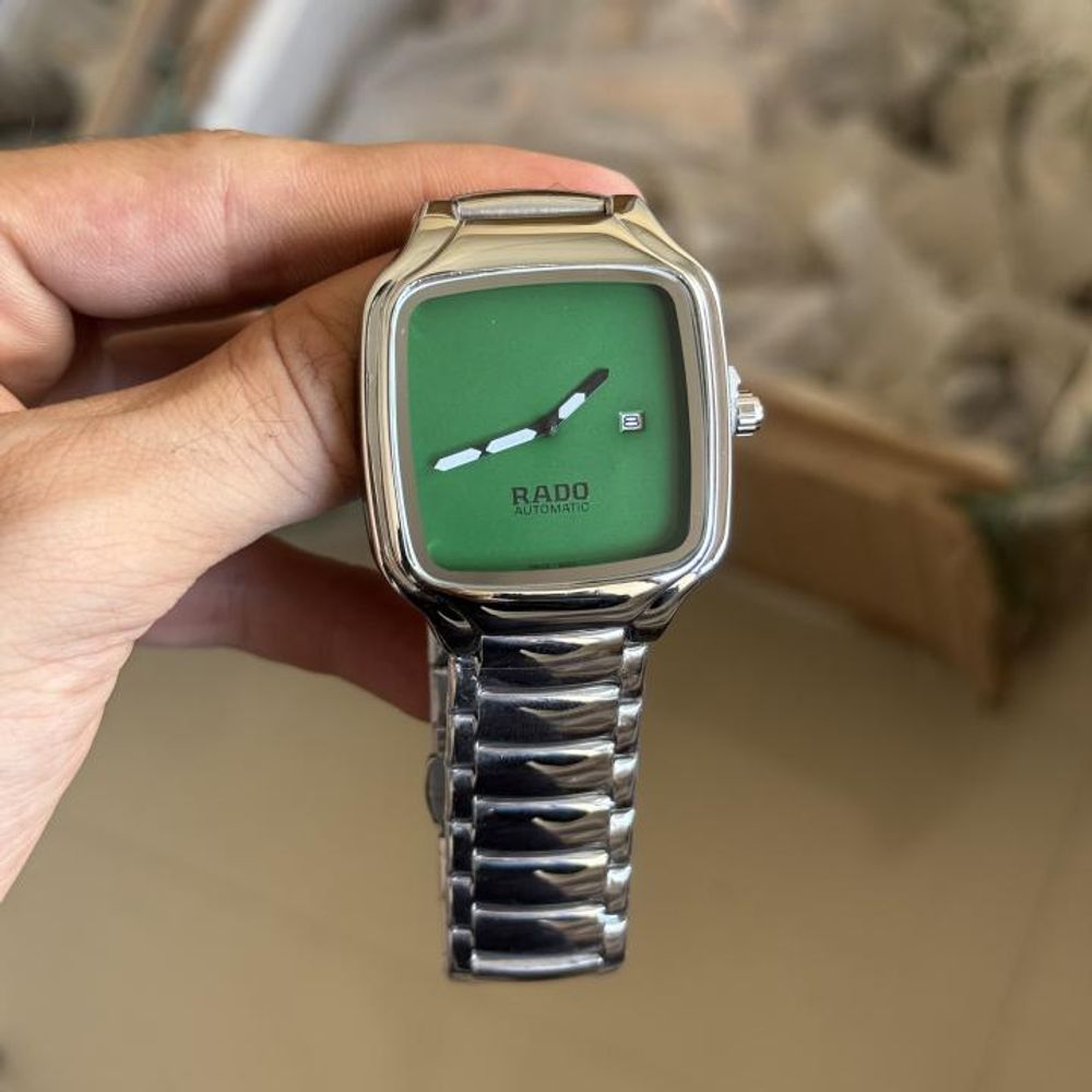 Raado True Square