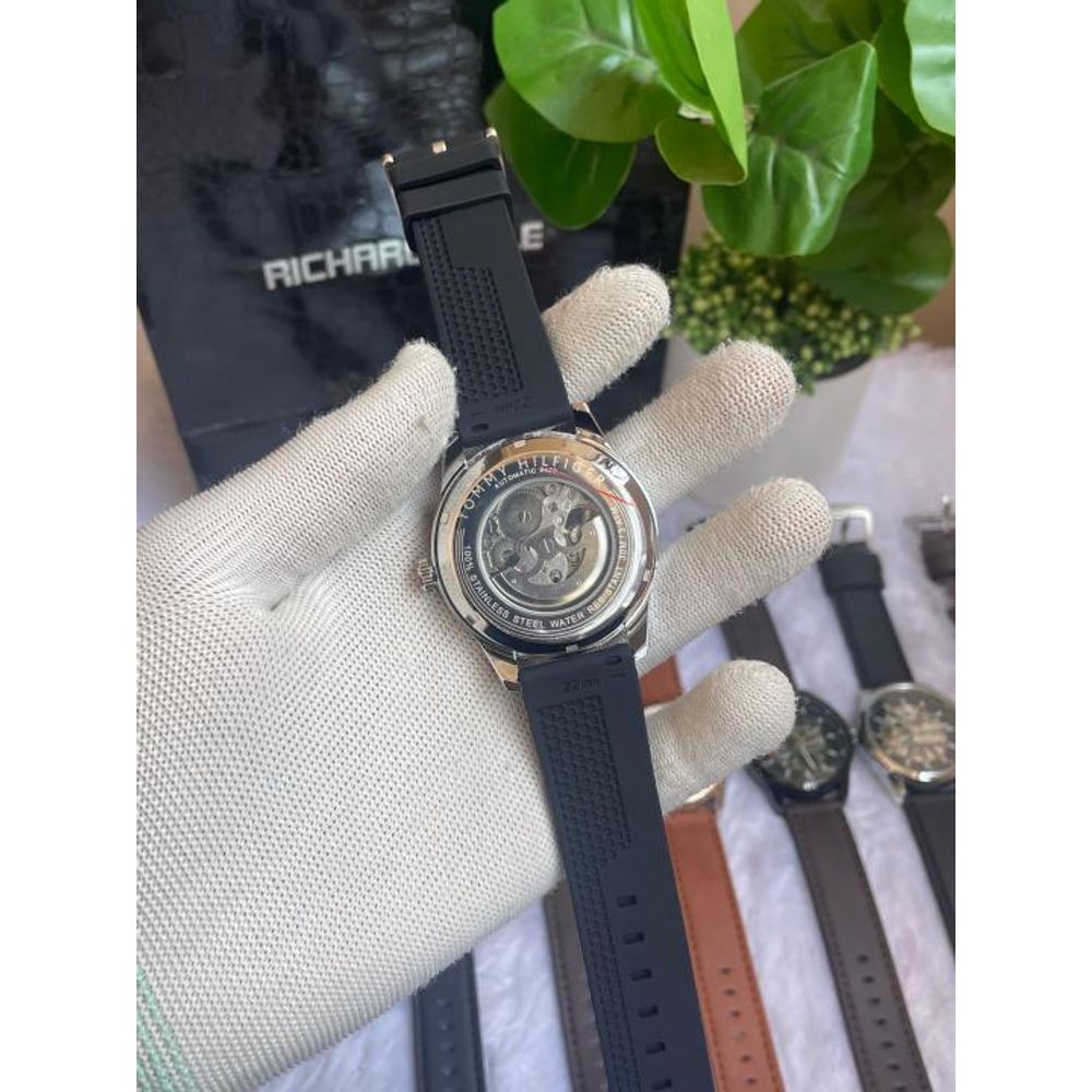 Tommyy Hilfiger Automatic Silicon Belt Black Silver Black AT145