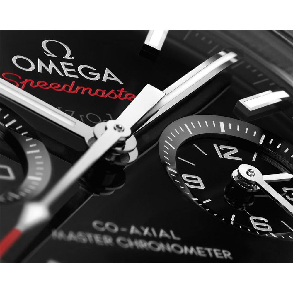 OMEG_GA Speedmaster Dark Side of the Moon  white digit