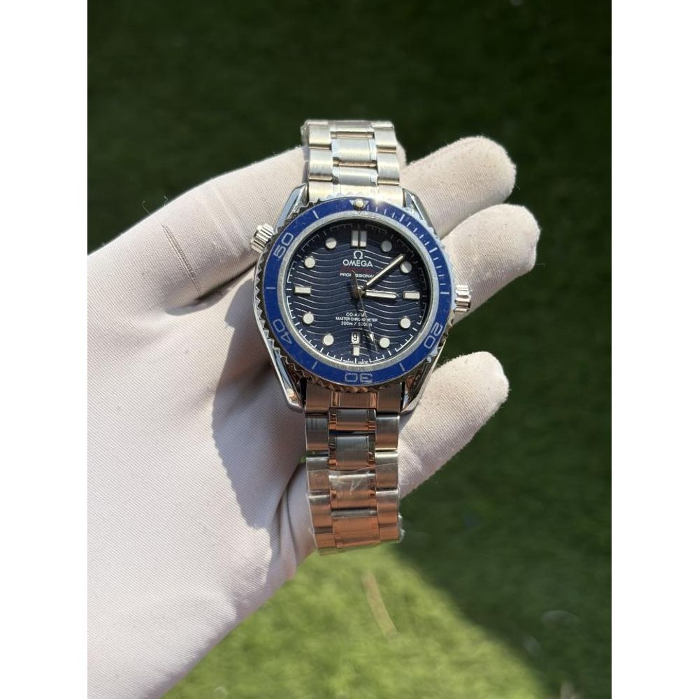 OMEGGA SEAMASTER CO AXIAL 300M SIL BLUE QUARTZ 810