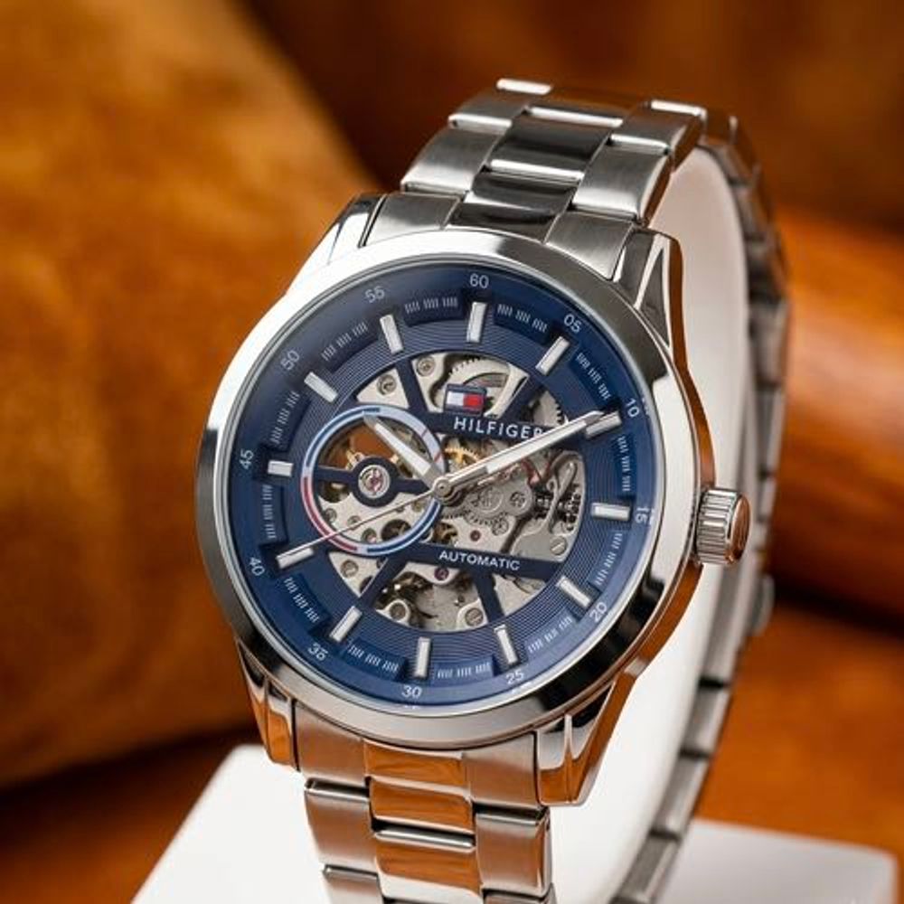 Tommy Hilfigar Automatic