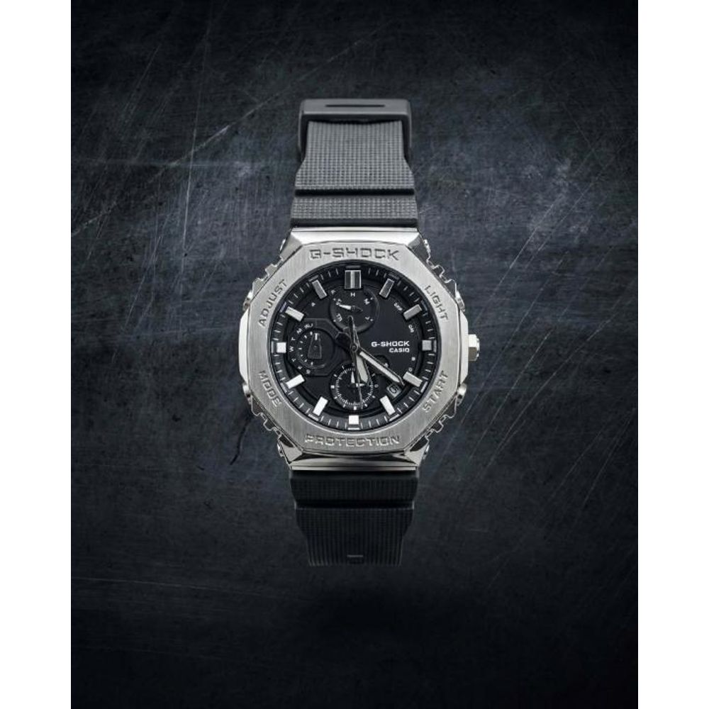 Casio G-Shock GMC-B2100Y-1A. Silver Black