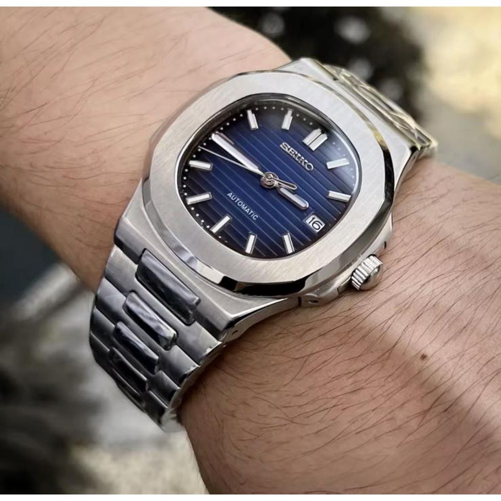 Seiko Nautilus Automatic (Open back)