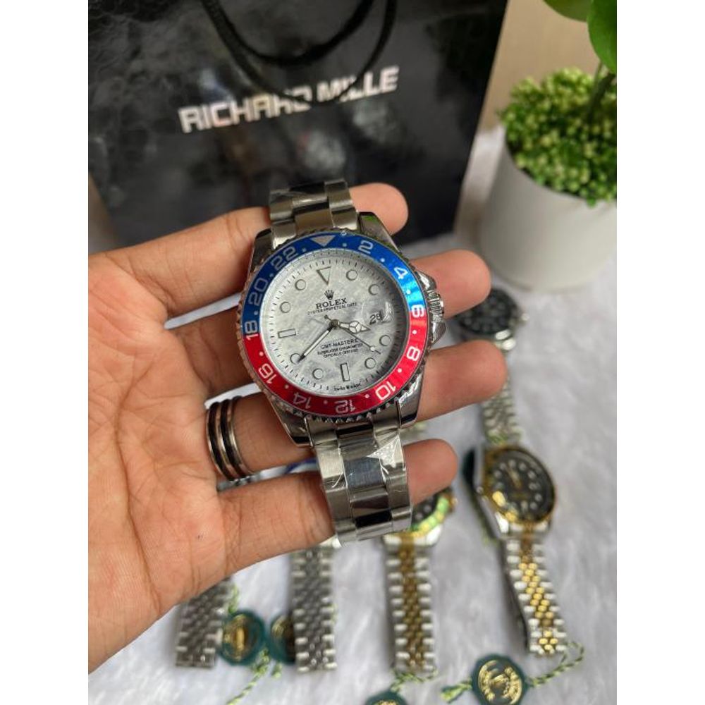 ROLLEX GMT MASTER 2 SILVER RED BLUE WHITE DIAL AT462