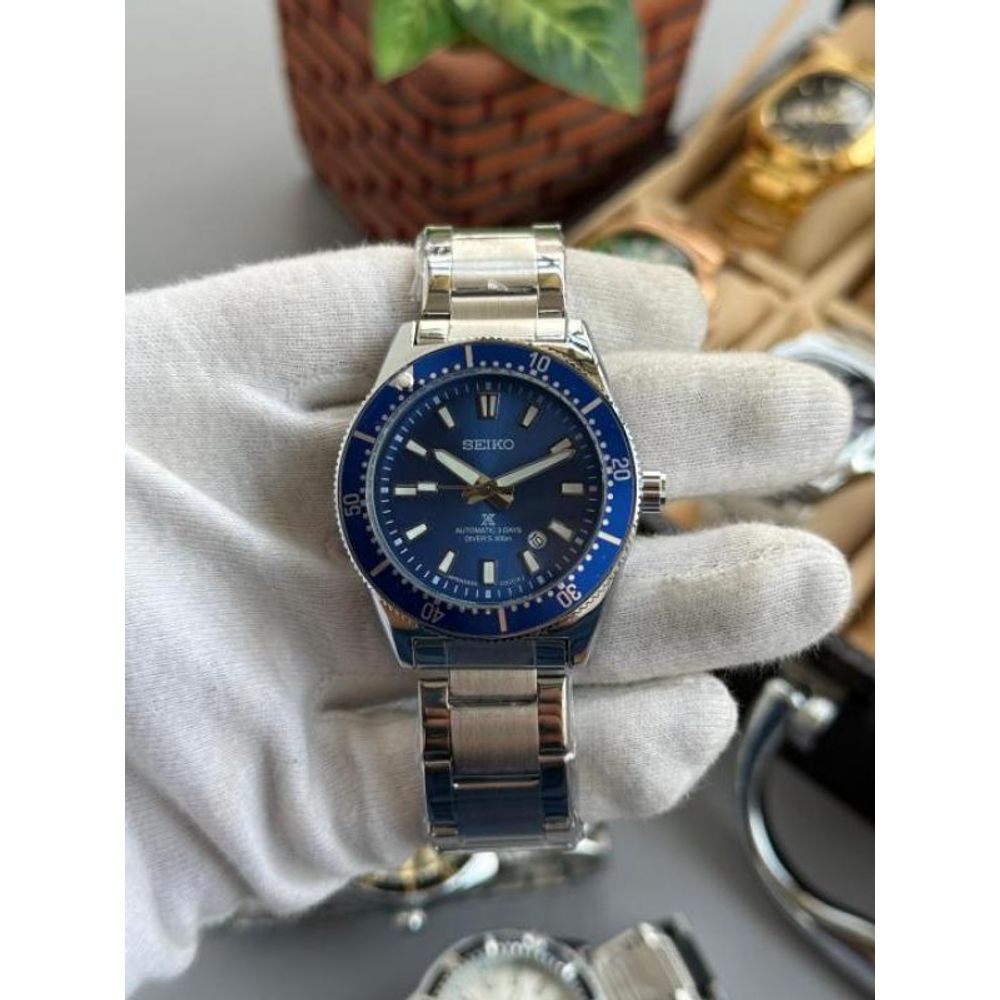 Seiko Prospex Store Article Premium W308