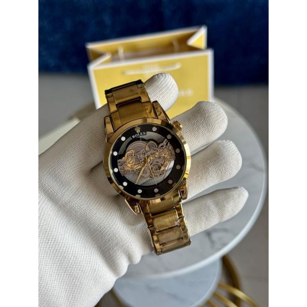 Rolee_x Skeleton Quartz