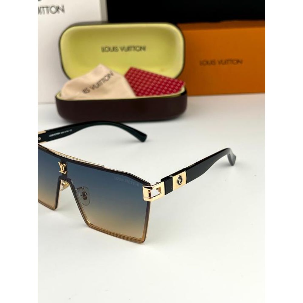LOUIIS VUITTON SUNGLASS D-518