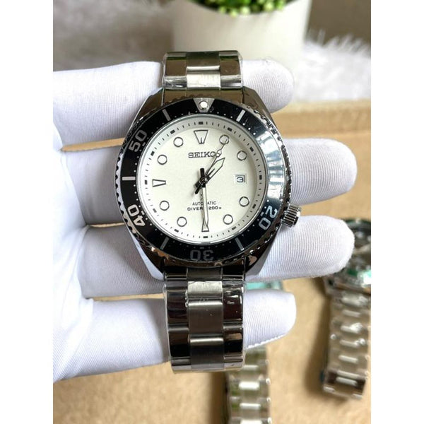 Seiko Prospex Asia Pacific Silver White AT498