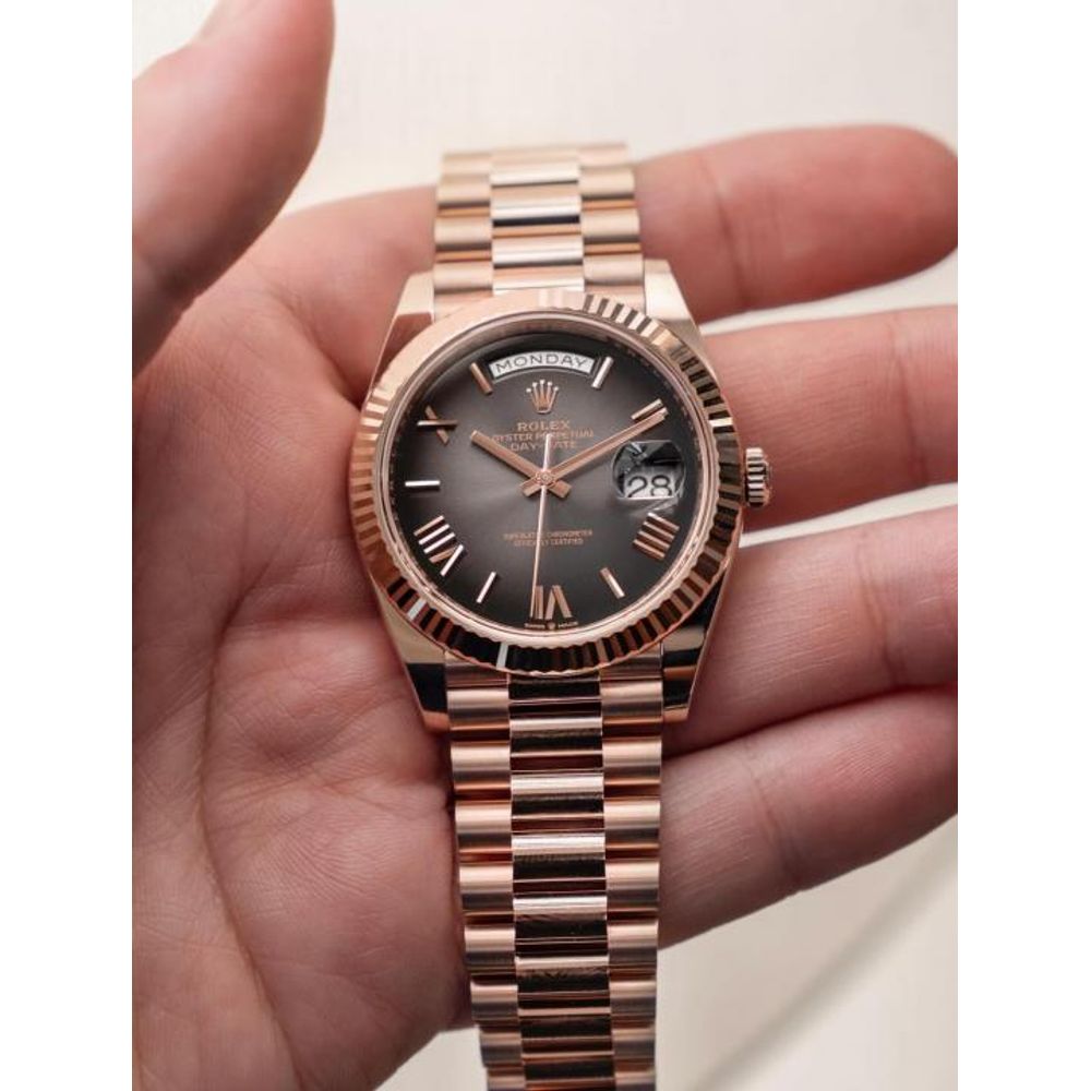 Rolee_x Oyster Perpetual Day Date 40 Battery Copper-Grey
