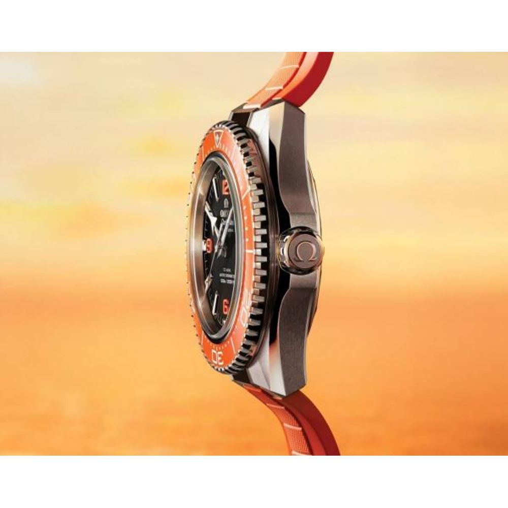 Omegg_a Seamaster Planet Ocean 600M Co-Axial Master Chronometer full Orange