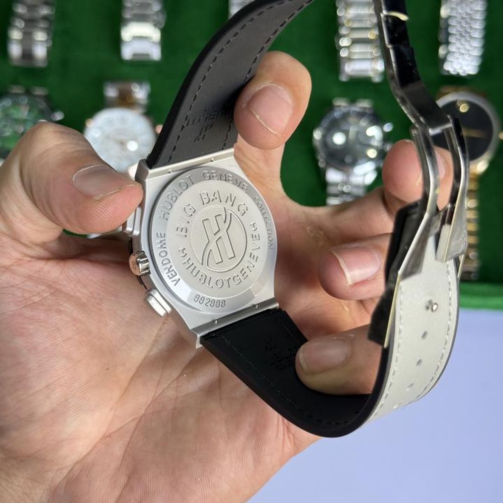 Hubloot Bigbang Quartz Men watch