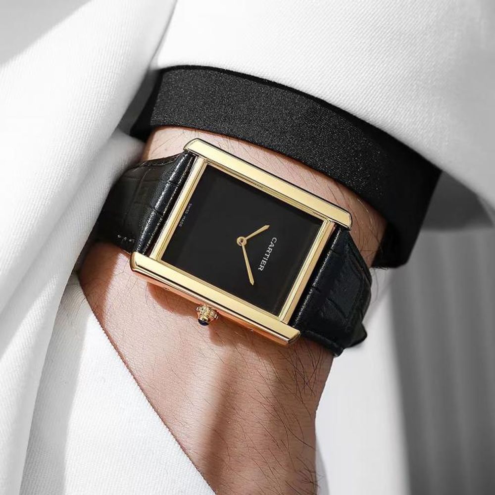 CARTIAR MENS TANK GOLDEN WATCH