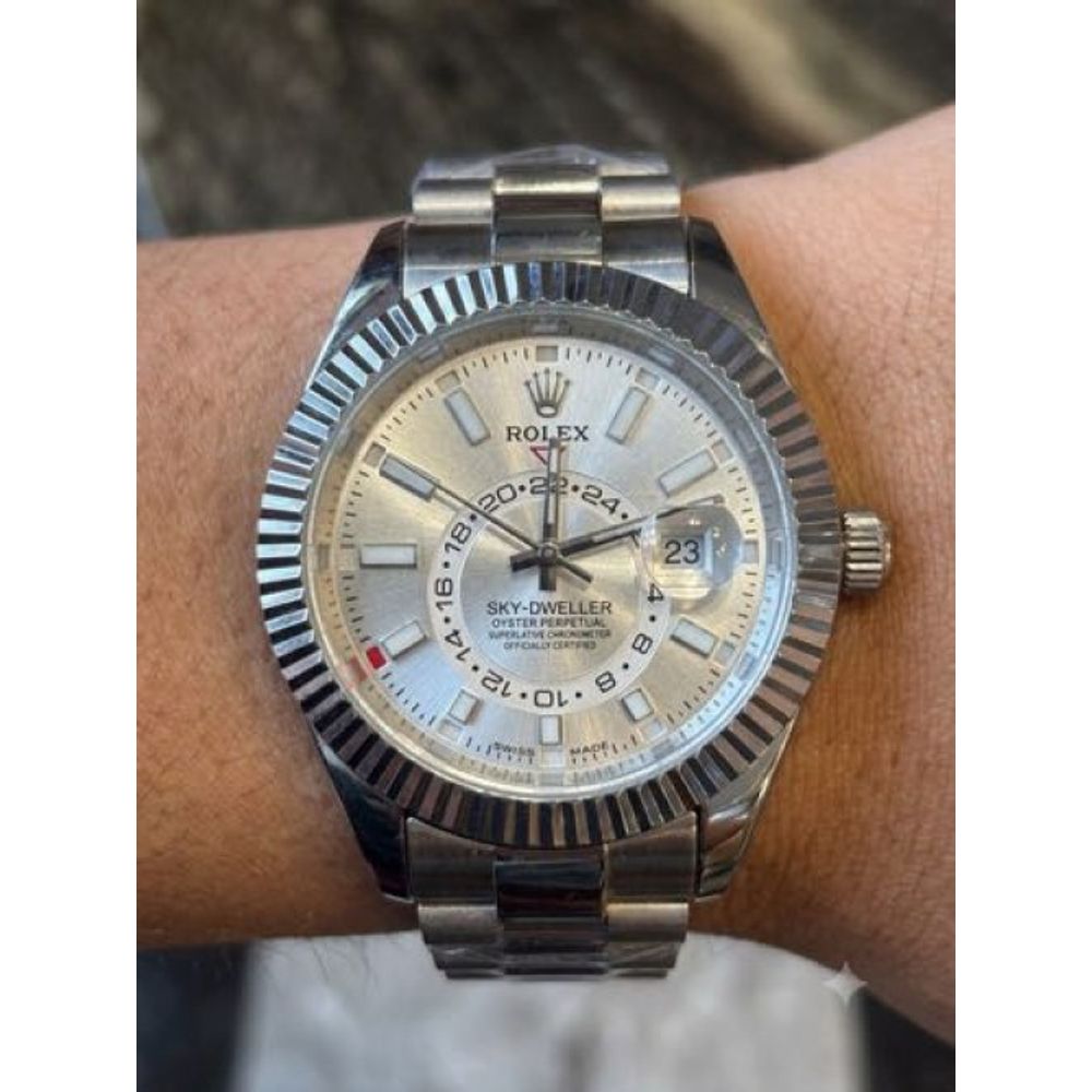 Rollex Sky dwellers