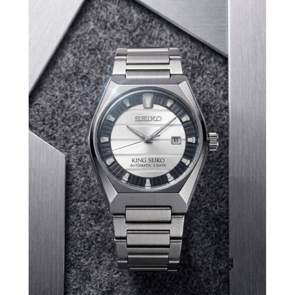 SEIKO KING VANAC QUARTZ MENS 1025
