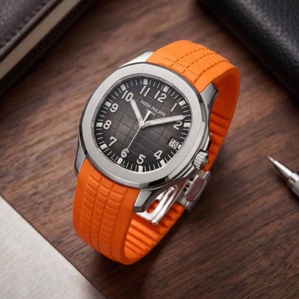 Pate_ek Philippe Aquanaut 5167R-001 orange silver Black