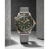 Omegg_a seamaster diver 300M automatic silver green