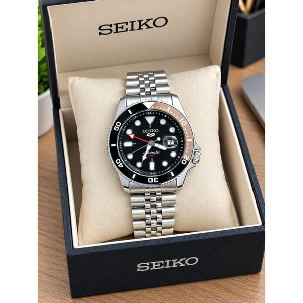 Seiko Sports GMT A Open Back 4 Hand Black Dial AT438