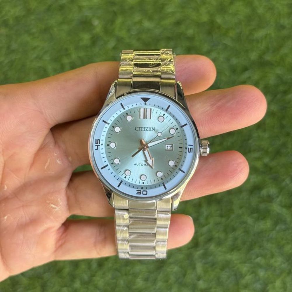 Citizen Mens Analog Quartz watch