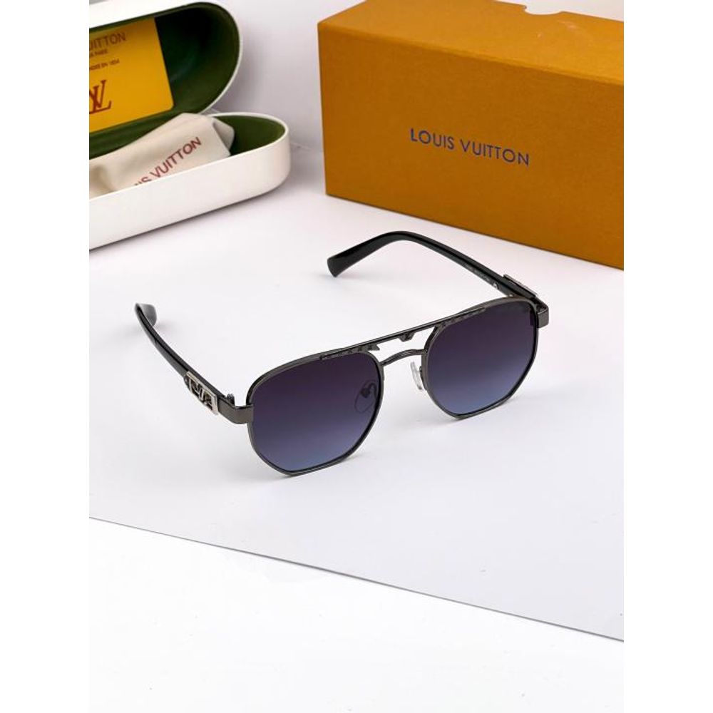 LOIUS VUTTON SUNGLASS D-780