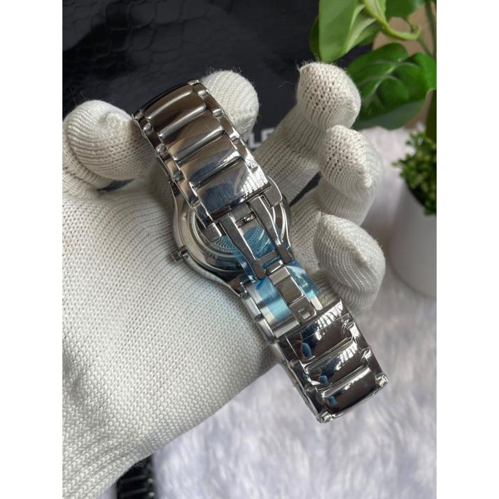 Raado Round Automatic Silver Black Dial AT445