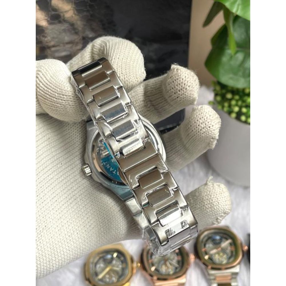 PATEK PHILIIPPE SUN SILVER BLACK DIAL AT456