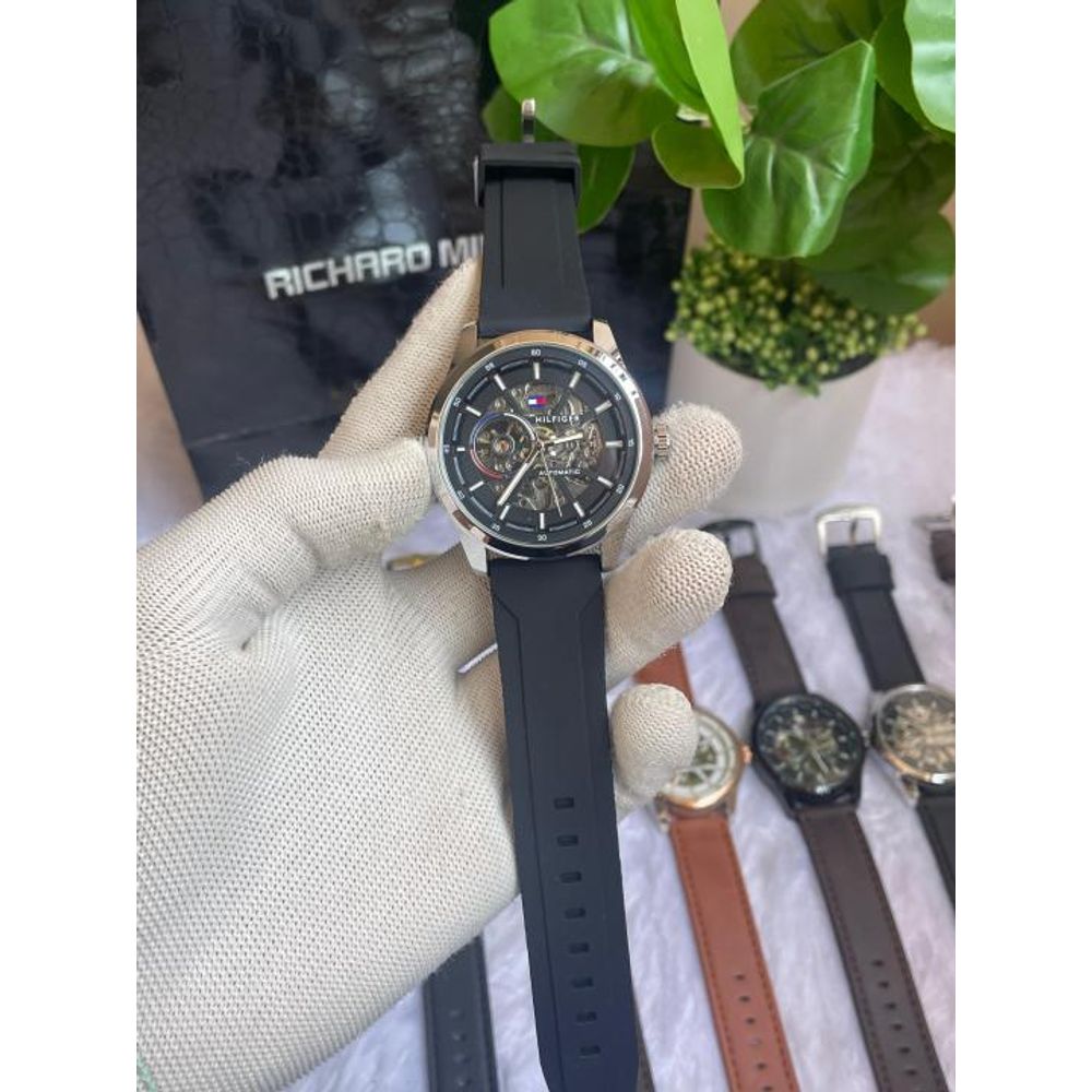 Tommyy Hilfiger Automatic Silicon Belt Black Silver Black AT145