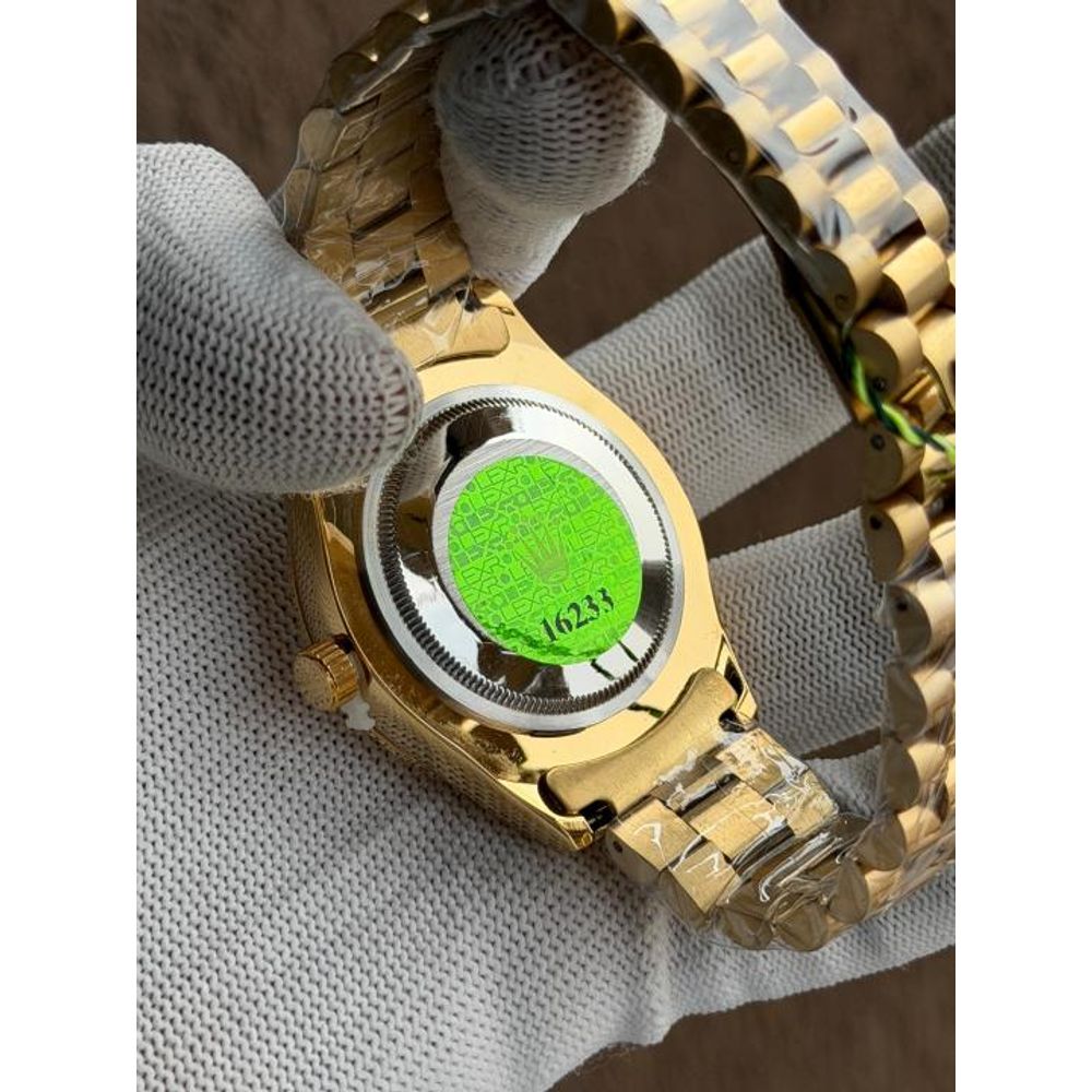 ROLLEX DAYDATE FULL GOLD TEXTURE DIAL AT299