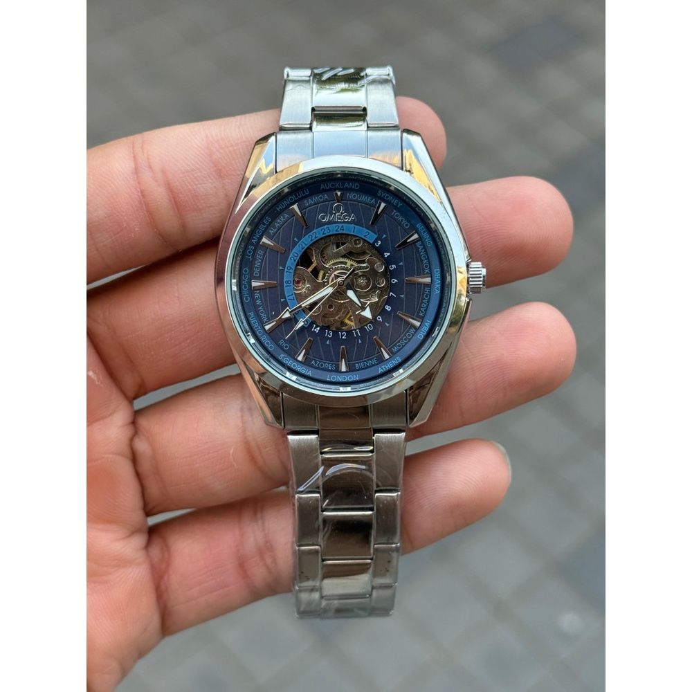 Omeg a Sea Master Aqua Terra World Timer Automatic Silver Blue Stainless Steel