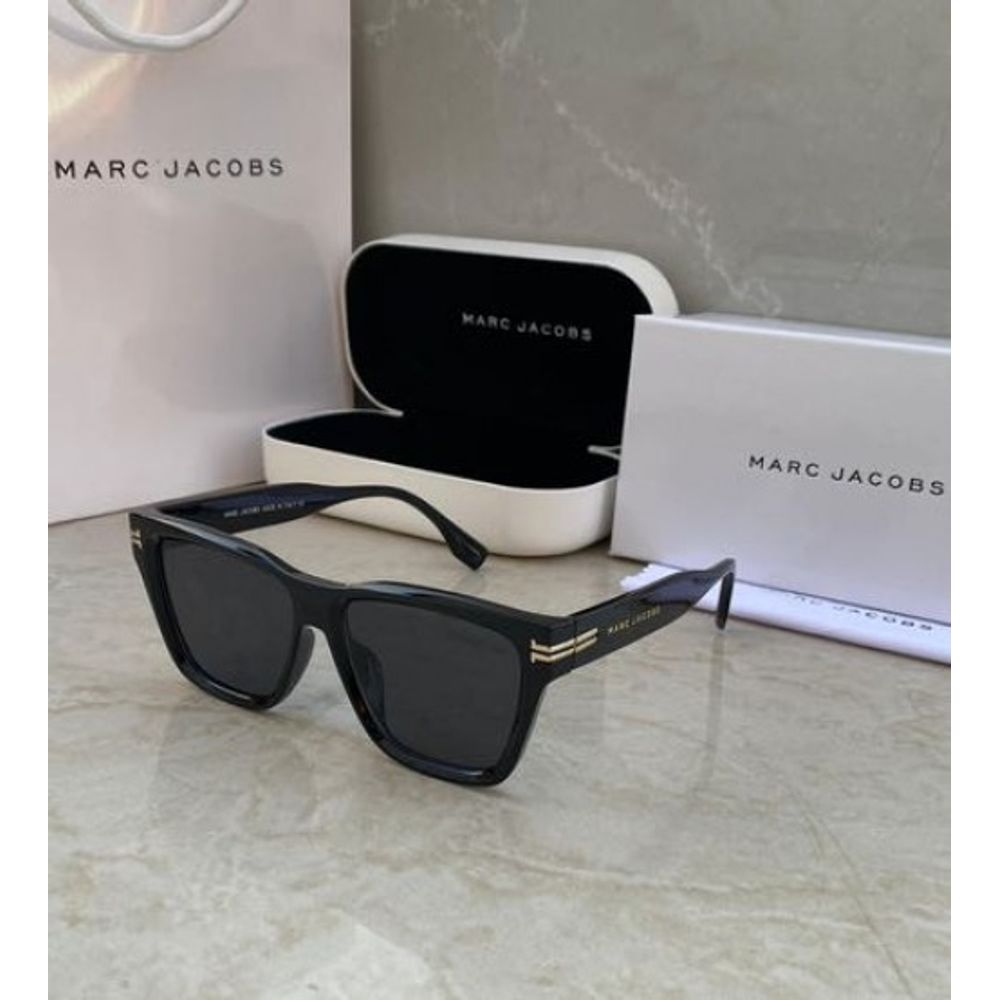 Marcjacobs sunglas D-30