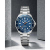 Tag_g Heuee_r Aquaracer Professional 300m date automatic japan zik zake line silver blue