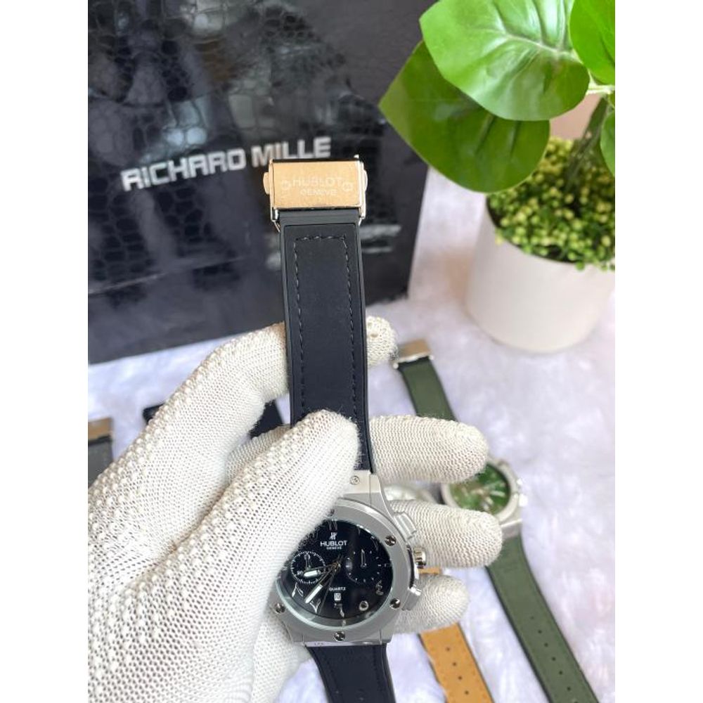 Hublot Big Bang NoN Chrono Arabic Silver Black AT448