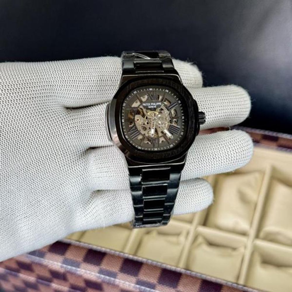 PATEK PHILIPE MENS AUTOMATIC WATCH