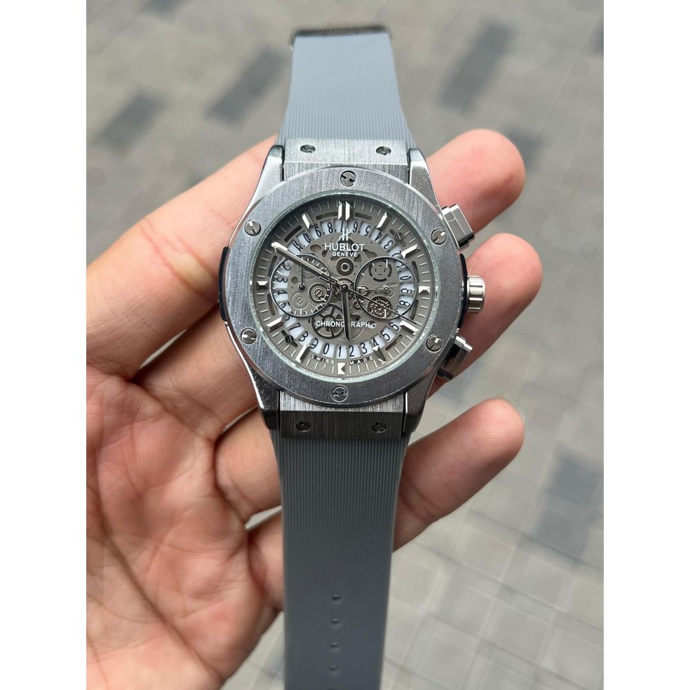 Hublo t Calendar Chronograph Grey Silicon