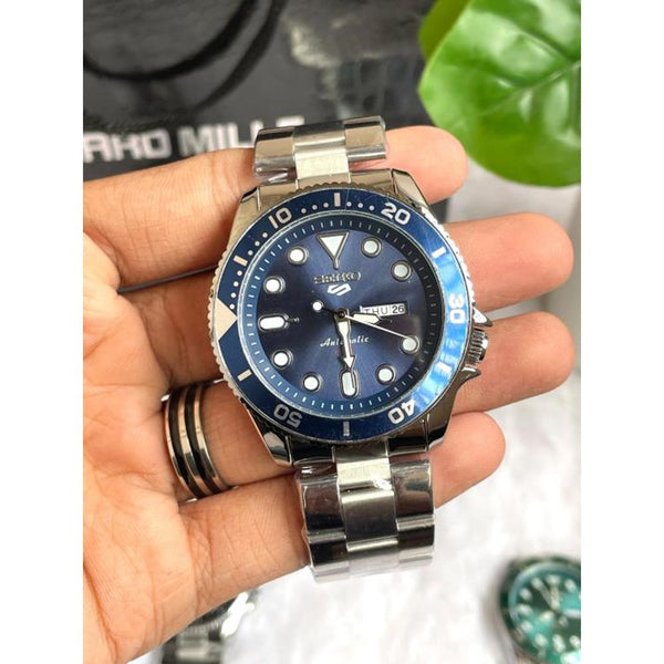 Seiko 5 Sports Day Date Open Back Silver Blue AT458
