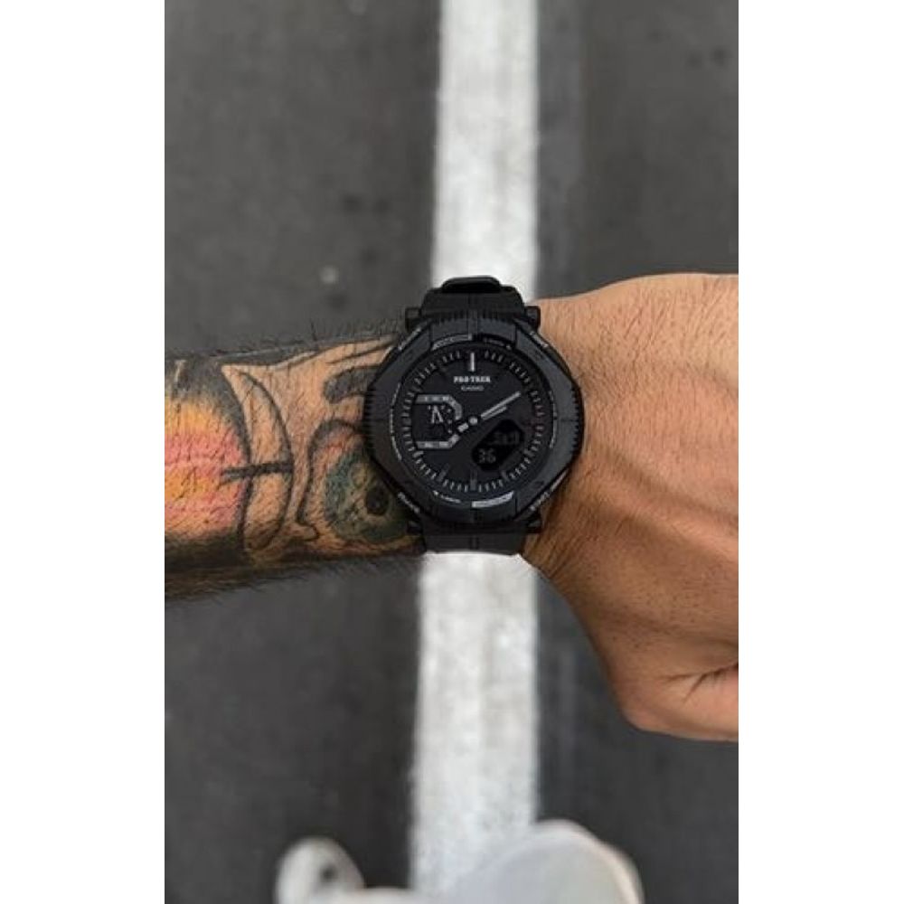 CASIO PRO TREK