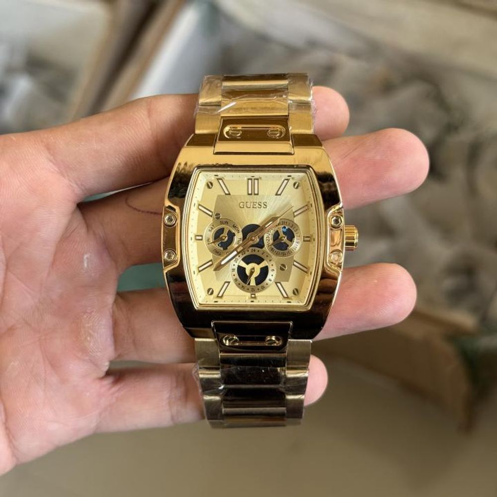 Guess Rectangle Analog Menswach