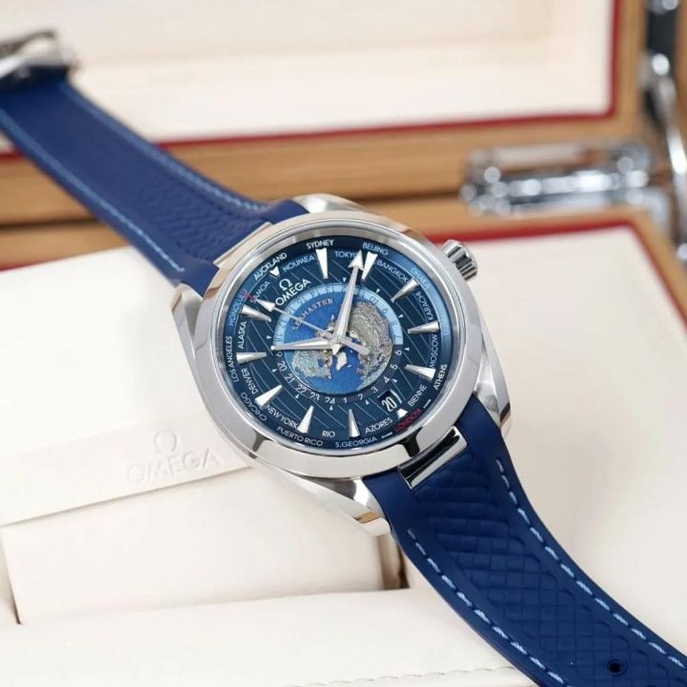 Omegha Seamaster Aqua terra Worldtimer Automatic ( Open back) AAA